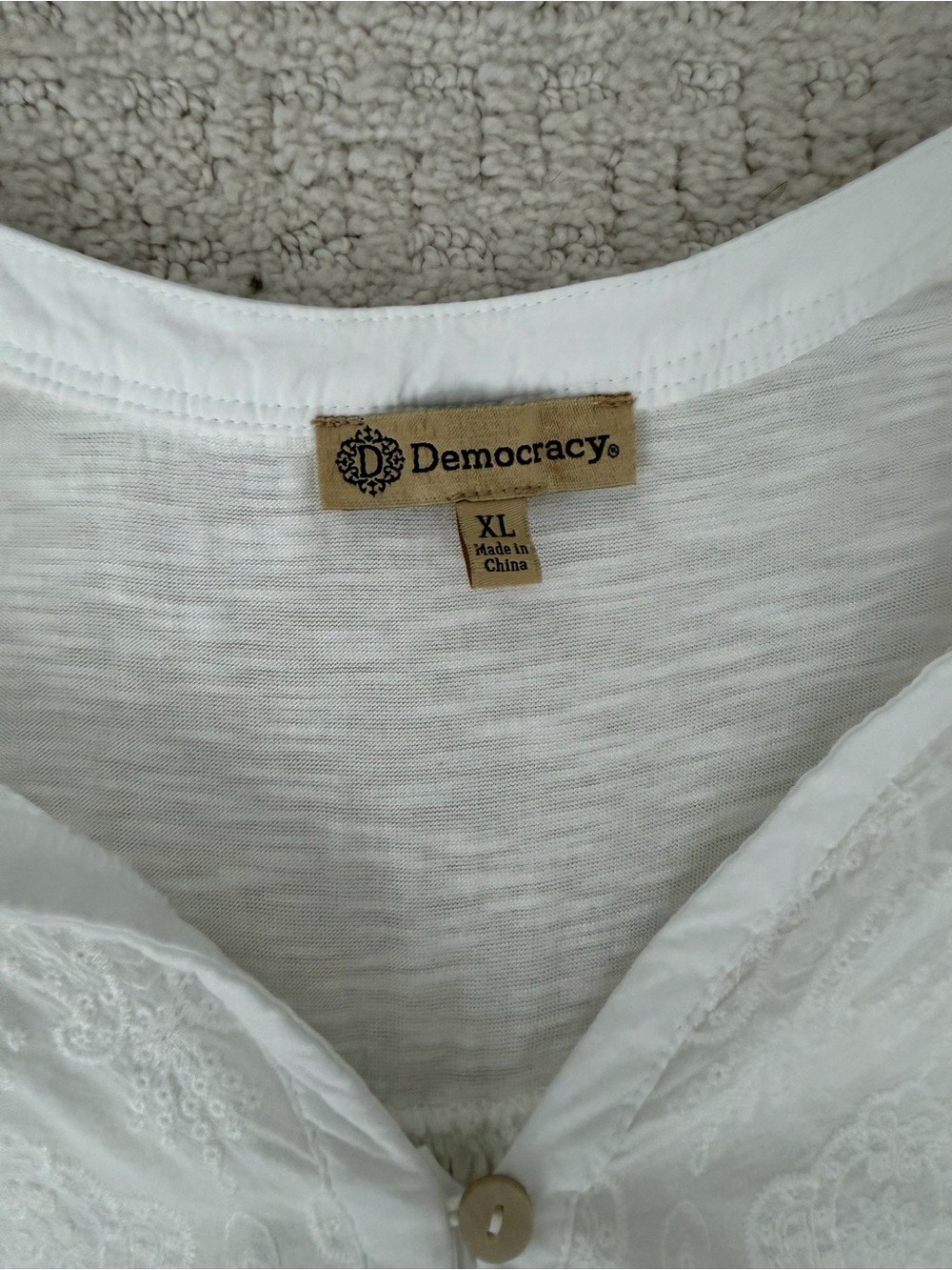 Cottagecore Democracy White Lace Henley Top XL - Picture 4 of 5